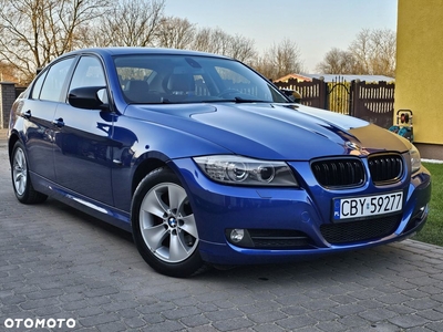 BMW Seria 3 318d DPF Edition Sport