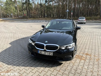 BMW Seria 3 318d MHEV Advantage