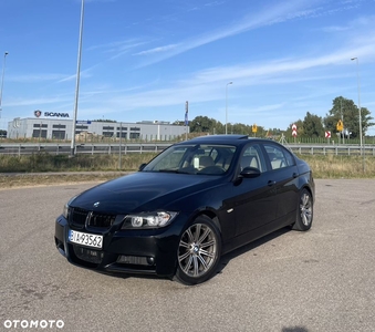 BMW Seria 3 320d DPF Edition Fleet Sport