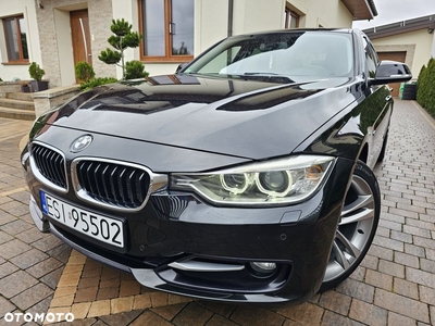 BMW Seria 3 320d Sport Line