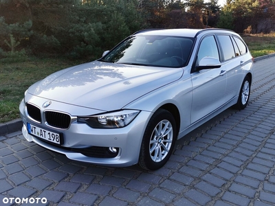 BMW Seria 3 320d Touring xDrive Modern Line