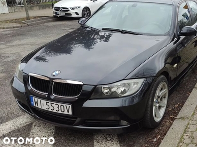 BMW Seria 3 325i