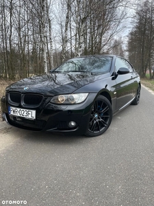 BMW Seria 3 325i