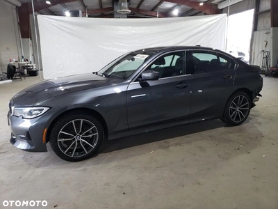 BMW Seria 3 330i xDrive