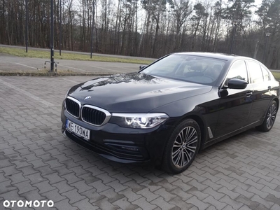 BMW Seria 5 518d Sport Line