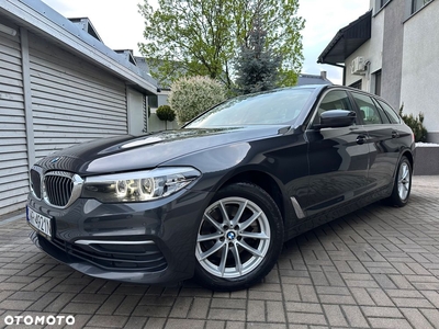 BMW Seria 5 520d Touring Luxury Line