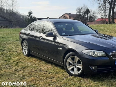 BMW Seria 5 528i xDrive Modern Line