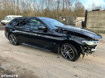 BMW Seria 5 530d mHEV M Sport sport