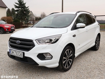 Ford Kuga 2.0 TDCi 4x4 ST-Line