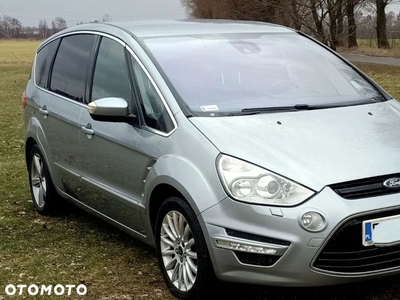 Ford S-Max 2.0 TDCi DPF Titanium