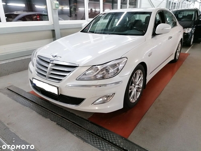 Hyundai Genesis 3.8 V6 GDI