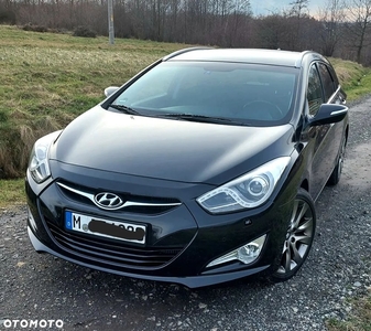 Hyundai i40 i40cw 1.7 CRDi Fifa World Cup Edition