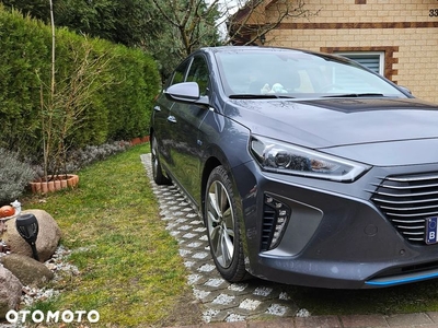 Hyundai IONIQ hybrid Premium