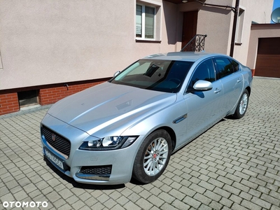 Jaguar XF 2.0 i4D Prestige