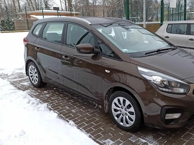 Kia Carens 1.6 GDI M