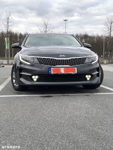 Kia Optima 2.0 L