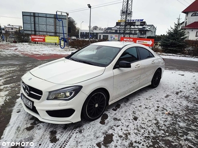 Mercedes-Benz CLA 180 AMG Line