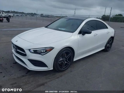 Mercedes-Benz CLA 250 4-Matic AMG Line 7G-DCT