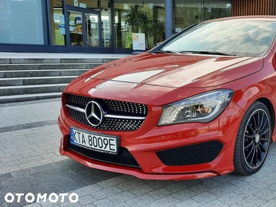 Mercedes-Benz CLA 250 7G-DCT AMG Line