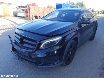 Mercedes-Benz GLA 220 d 4Matic 7G-DCT AMG Line