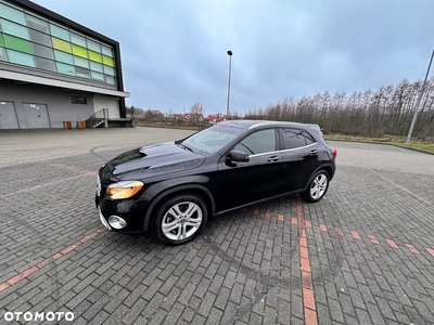 Mercedes-Benz GLA 250 4-Matic