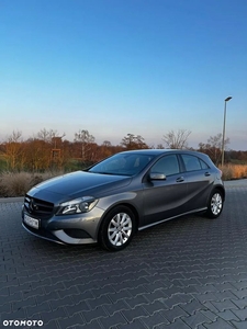 Mercedes-Benz Klasa A 180 (BlueEFFICIENCY) Style