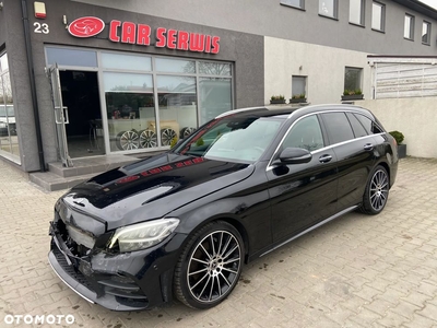 Mercedes-Benz Klasa C 220 d T 9G-TRONIC AMG Line