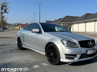 Mercedes-Benz Klasa C 250 CDI BlueEff Sport