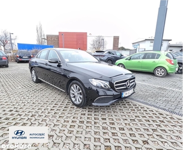 Mercedes-Benz Klasa E 200 d 9G-TRONIC