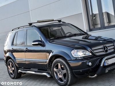 Mercedes-Benz ML 55 AMG