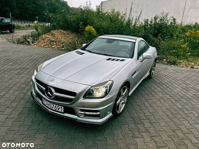 Mercedes-Benz SLK 250 (BlueEFFICIENCY) 7G-TRONIC