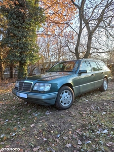 Mercedes-Benz W124 (1984-1993)