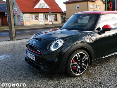 MINI John Cooper Works Essential Trim