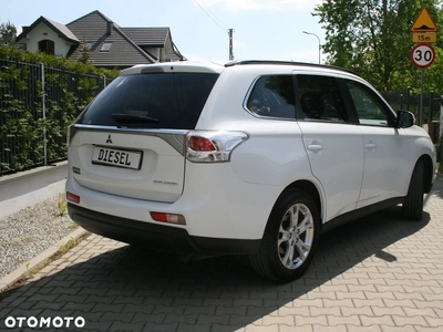 Mitsubishi Outlander 2.2 DI-D 4WD Intense