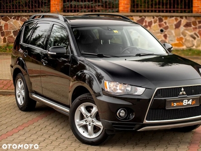 Mitsubishi Outlander 2.4 4WD CVT Intense