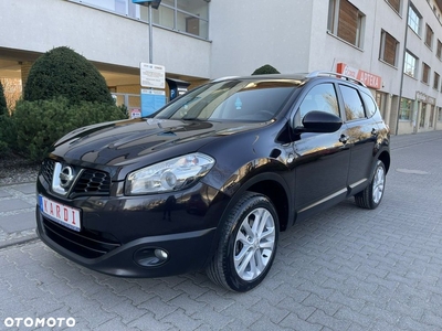 Nissan Qashqai+2