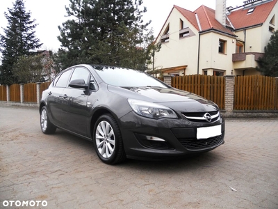 Opel Astra 1.4 Turbo Automatik Cosmo