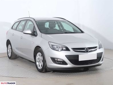 Opel Astra 1.6 113 KM 2015r. (Piaseczno)