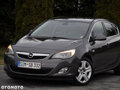 Opel Astra 1.6 150 Jahre