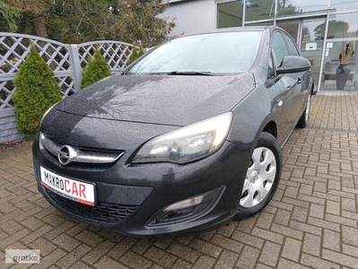 Opel Astra J