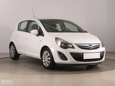 Opel Corsa D , Klima, Tempomat ,Bezkolizyjny, Podgrzewane siedzienia