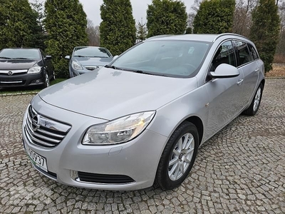 Opel Insignia I 1,8 16V 140 KM Serwisowany tempomat Nawigacja