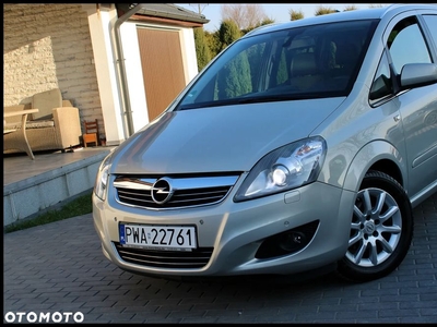 Opel Zafira 1.8 Cosmo