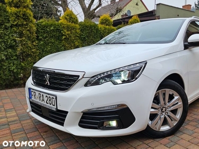 Peugeot 308 SW BlueHDi 130 EAT8 Stop & Start Allure Pack