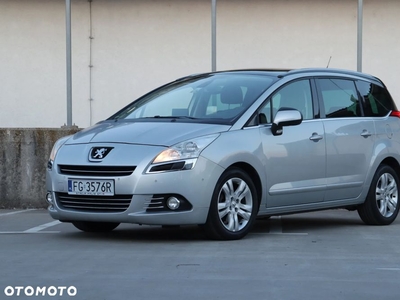 Peugeot 5008 2.0 HDi Premium +