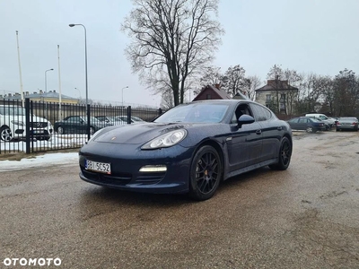 Porsche Panamera PDK