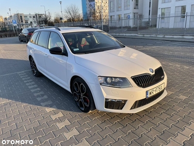 Skoda Octavia 2.0 TSI RS 230 DSG