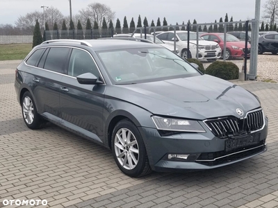 Skoda Superb 2.0 TDI DSG Style