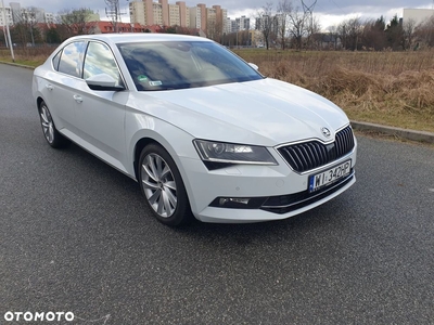 Skoda Superb 2.0 TDI Style DSG