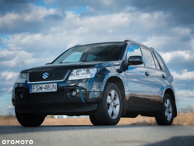 Suzuki Grand Vitara 2.0 De luxe